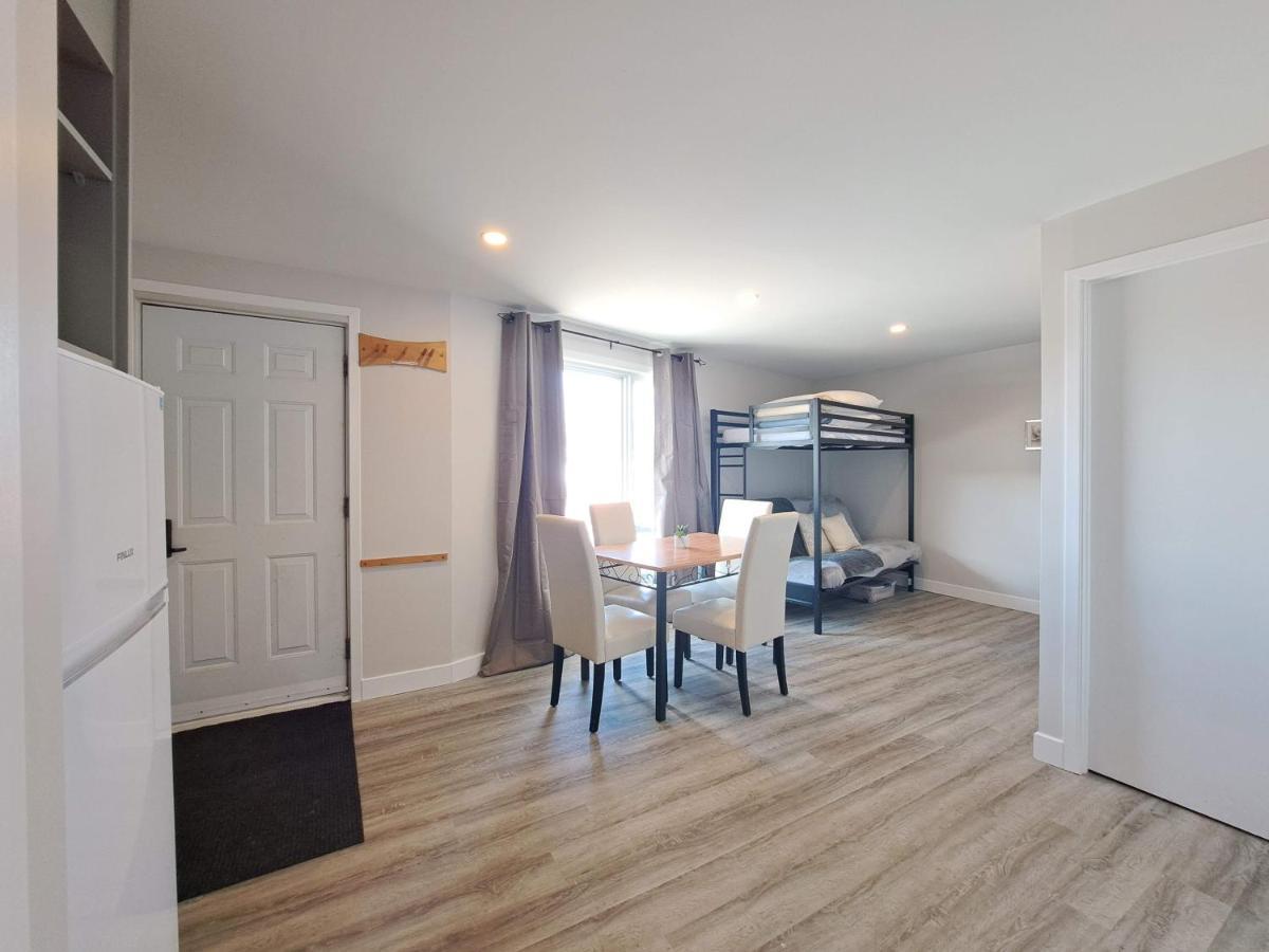 Habitations Zenith Apartment Sainte-Anne-de-Beaupre Exterior photo