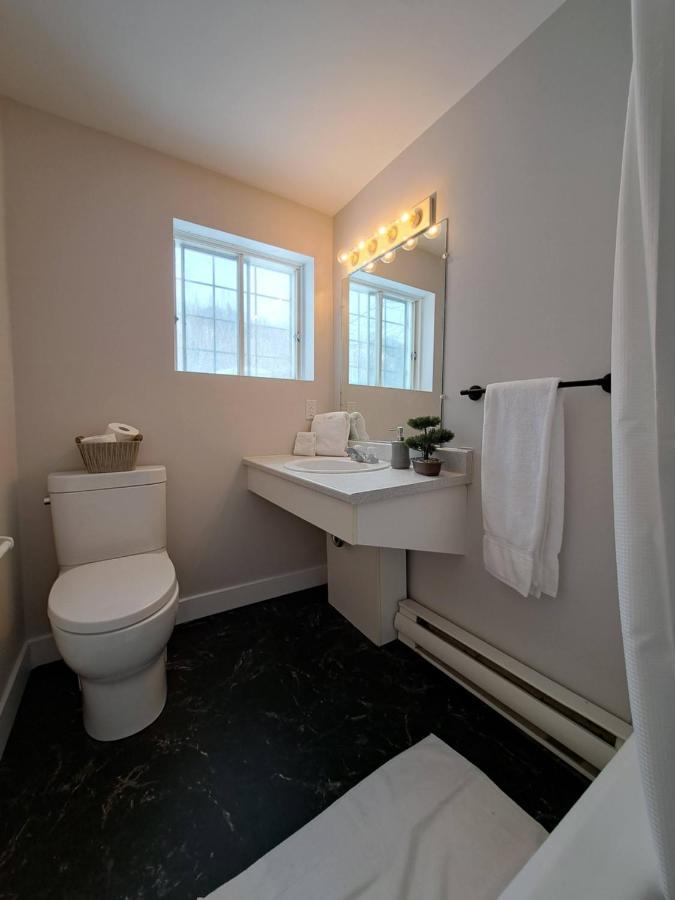 Habitations Zenith Apartment Sainte-Anne-de-Beaupre Exterior photo